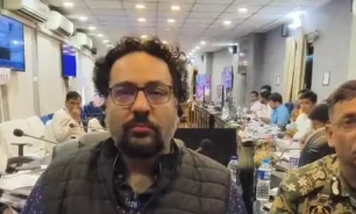 पश्चिम बंगाल: मालदा में कैसा चल रहा है मतदान, जिलाधिकारी ने दी जानकारी पश्चिम बंगाल: मालदा में कैसा चल रहा है मतदान, जिलाधिकारी ने दी जानकारी