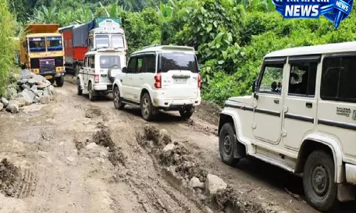 Kolasib DC ने मिजोरम–असम सीमा पर सुरक्षा तैयारी, NH-306 चौड़ीकरण परियोजना का निरीक्षण किया Kolasib DC ने मिजोरम–असम सीमा पर सुरक्षा तैयारी, NH-306 चौड़ीकरण परियोजना का निरीक्षण किया