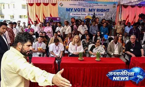 Tamil Nadu: चुनाव आयोग में अंतरराष्ट्रीय पर्यवेक्षकों के लिए प्रशिक्षण सत्र Tamil Nadu: चुनाव आयोग में अंतरराष्ट्रीय पर्यवेक्षकों के लिए प्रशिक्षण सत्र