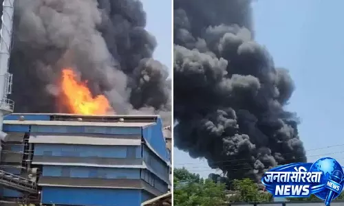गुजरात Chemical Factory में धमाका: भरूच में आग लगने से कई मज़दूर घायल गुजरात Chemical Factory में धमाका: भरूच में आग लगने से कई मज़दूर घायल