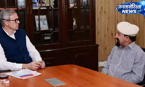 Jammu: विकास के मुख्य मुद्दों पर मुख्यमंत्री ने की जन प्रतिनिधियों से चर्चा Jammu: विकास के मुख्य मुद्दों पर मुख्यमंत्री ने की जन प्रतिनिधियों से चर्चा