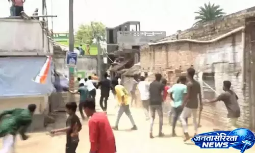 West Bengal विधानसभा चुनाव के पहले चरण में झड़प, 62% वोटिंग हुई West Bengal विधानसभा चुनाव के पहले चरण में झड़प, 62% वोटिंग हुई