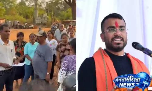 St Xavier पर हिंदुत्व नेता की टिप्पणी पर गोवा में विरोध प्रदर्शन St Xavier पर हिंदुत्व नेता की टिप्पणी पर गोवा में विरोध प्रदर्शन
