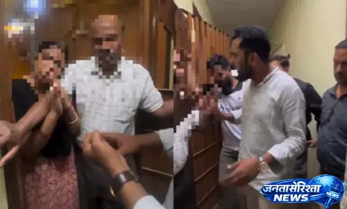 पत्नी द्वारा पूर्व आर्मी ऑफिसर को terrorist कहने पर बेंगलुरु के लोगों ने उनसे बहस की पत्नी द्वारा पूर्व आर्मी ऑफिसर को terrorist कहने पर बेंगलुरु के लोगों ने उनसे बहस की