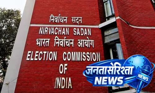 हाईकोर्ट ने बंगाल चुनाव से पहले बाइक की आवाजाही पर पाबंदी लगाने को लेकर ईसी को फटकारा हाईकोर्ट ने बंगाल चुनाव से पहले बाइक की आवाजाही पर पाबंदी लगाने को लेकर ईसी को फटकारा