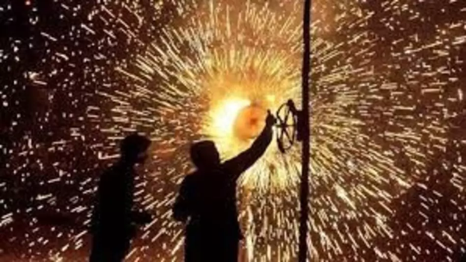 भारत में पटाखों का जानलेवा जुनून भारत में पटाखों का जानलेवा जुनून