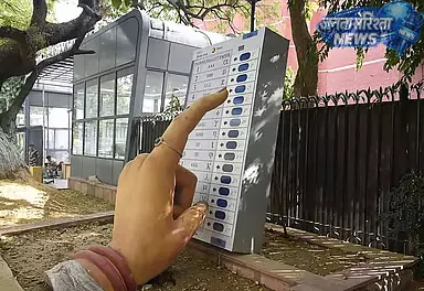 तमिलनाडु में आज Voting : सुरक्षा के कड़े इंतज़ाम तमिलनाडु में आज Voting : सुरक्षा के कड़े इंतज़ाम