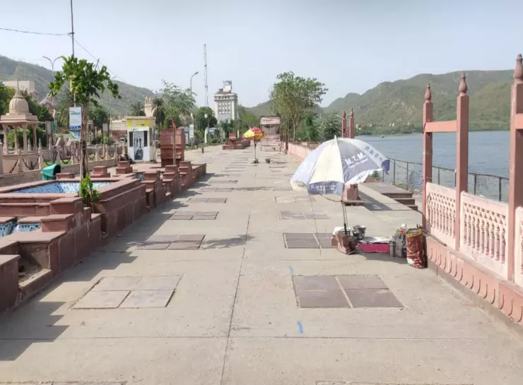 Jaipur: तपती गर्मी से बेहाल Sri Ganganagar, पारा 44 के करीब Jaipur: तपती गर्मी से बेहाल Sri Ganganagar, पारा 44 के करीब