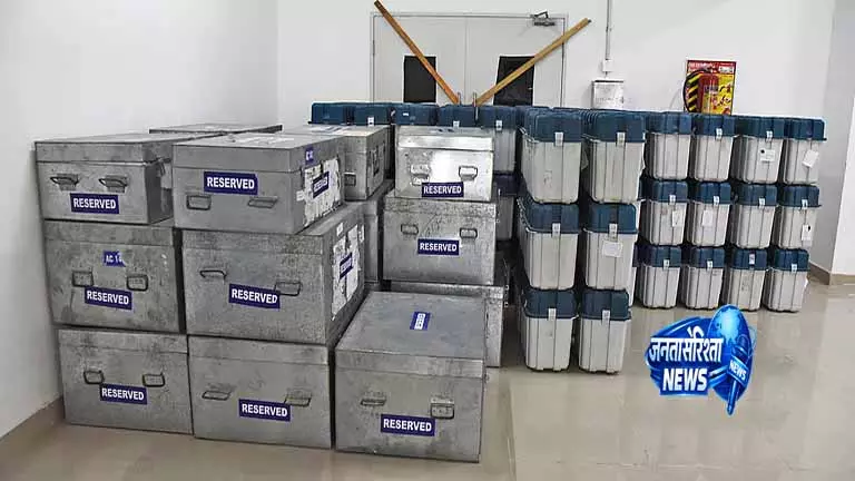 Tamil Nadu: बूथ लेवल मशीनरी तिरुचि चुनावी लड़ाई का फैसला करेगी Tamil Nadu: बूथ लेवल मशीनरी तिरुचि चुनावी लड़ाई का फैसला करेगी