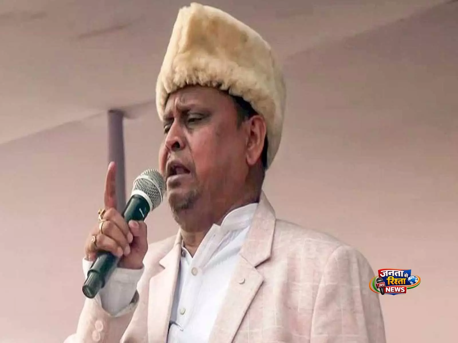 मुझ पर अचानक हमला हुआ, एडिशनल SP को निलंबित किया जाए: Humayun Kabir मुझ पर अचानक हमला हुआ, एडिशनल SP को निलंबित किया जाए: Humayun Kabir
