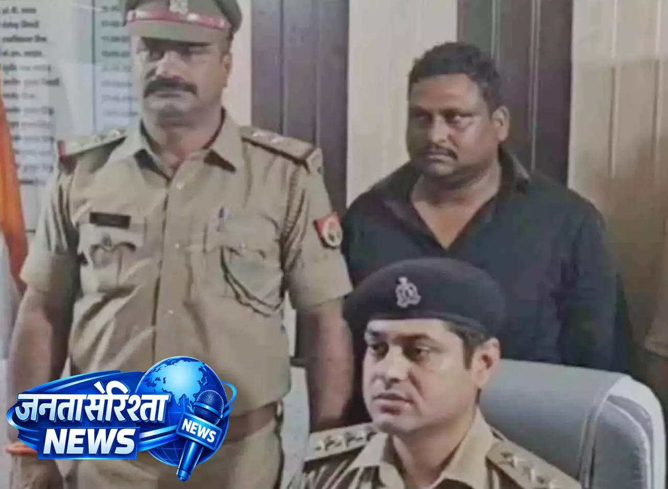 फर्जी क्राइम ब्रांच अफसर गिरफ्तार, OSD और कमांडो बनकर करता था ठगी फर्जी क्राइम ब्रांच अफसर गिरफ्तार, OSD और कमांडो बनकर करता था ठगी