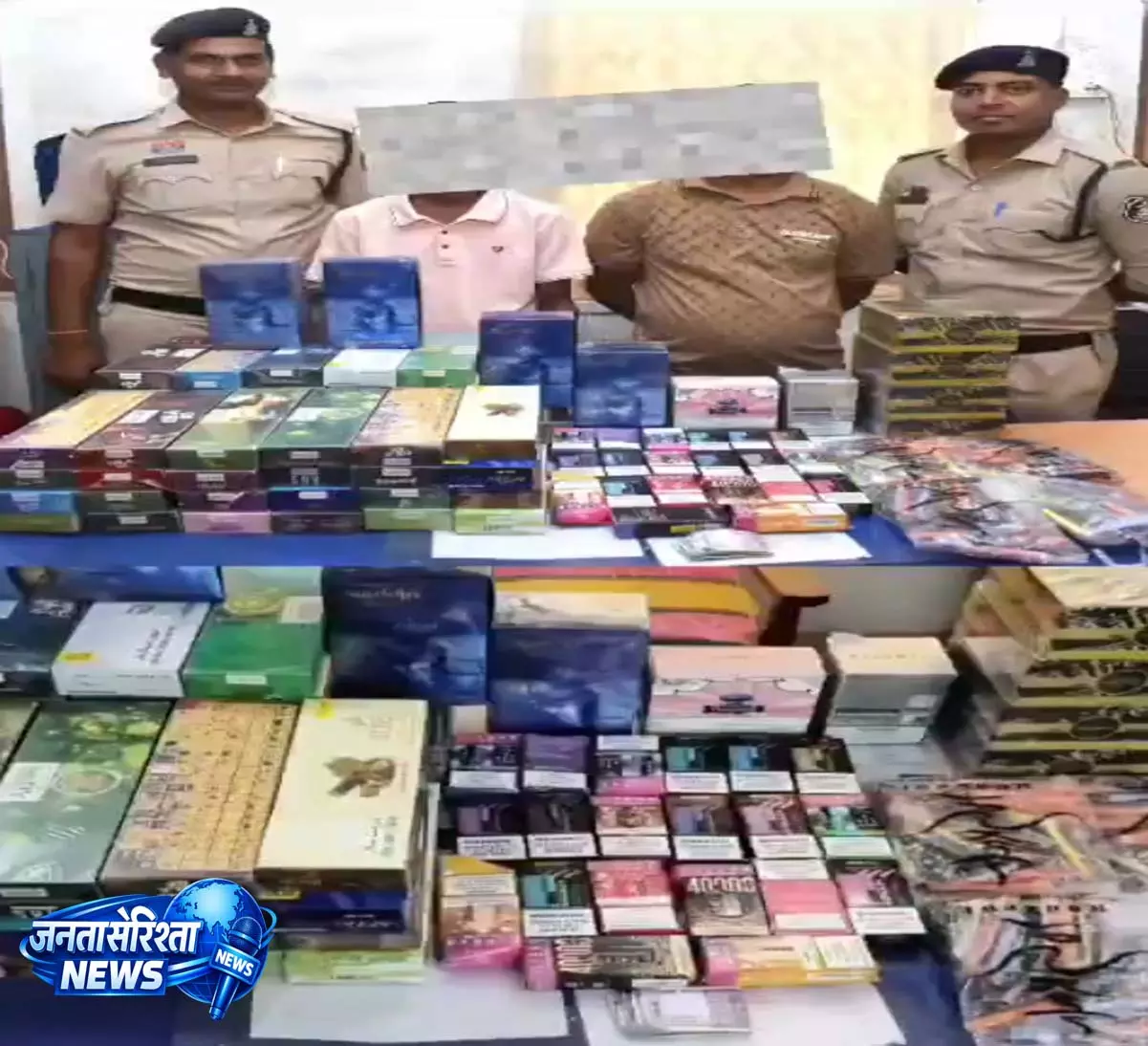 CG BREAKING: हुक्का-ई-सिगरेट का धंधा सील, पुलिस ने की बड़ी कार्रवाई CG BREAKING: हुक्का-ई-सिगरेट का धंधा सील, पुलिस ने की बड़ी कार्रवाई