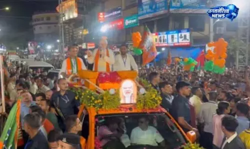 दीदी के गुंडों को अमित शाह ने दी नसीहत, उल्टा लटका कर सीधा कर दूंगा