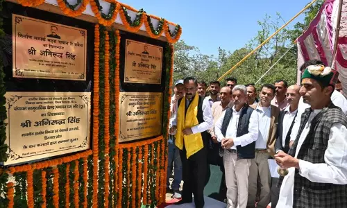 ड्रग तस्कर समेत 5 लोग गिरफ्तार