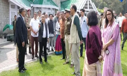 Sikkim Chief Minister ने प्रधानमंत्री के दो दिवसीय राज्य दौरे की तैयारियों की समीक्षा Sikkim Chief Minister ने प्रधानमंत्री के दो दिवसीय राज्य दौरे की तैयारियों की समीक्षा
