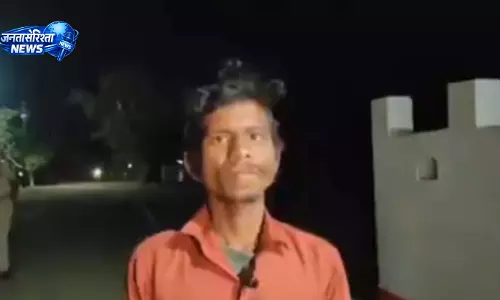 तार चोरी के आरोप में किया बेइज्जत, युवक को गंजा कर गली में घुमाया