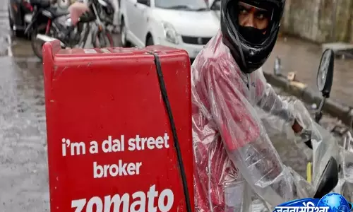 Zomato changes stance: प्लेटफॉर्म के बाहर सस्ते ऑर्डर पर रेस्टोरेंट को दंडित करना बंद करने पर सहमति Zomato changes stance: प्लेटफॉर्म के बाहर सस्ते ऑर्डर पर रेस्टोरेंट को दंडित करना बंद करने पर सहमति