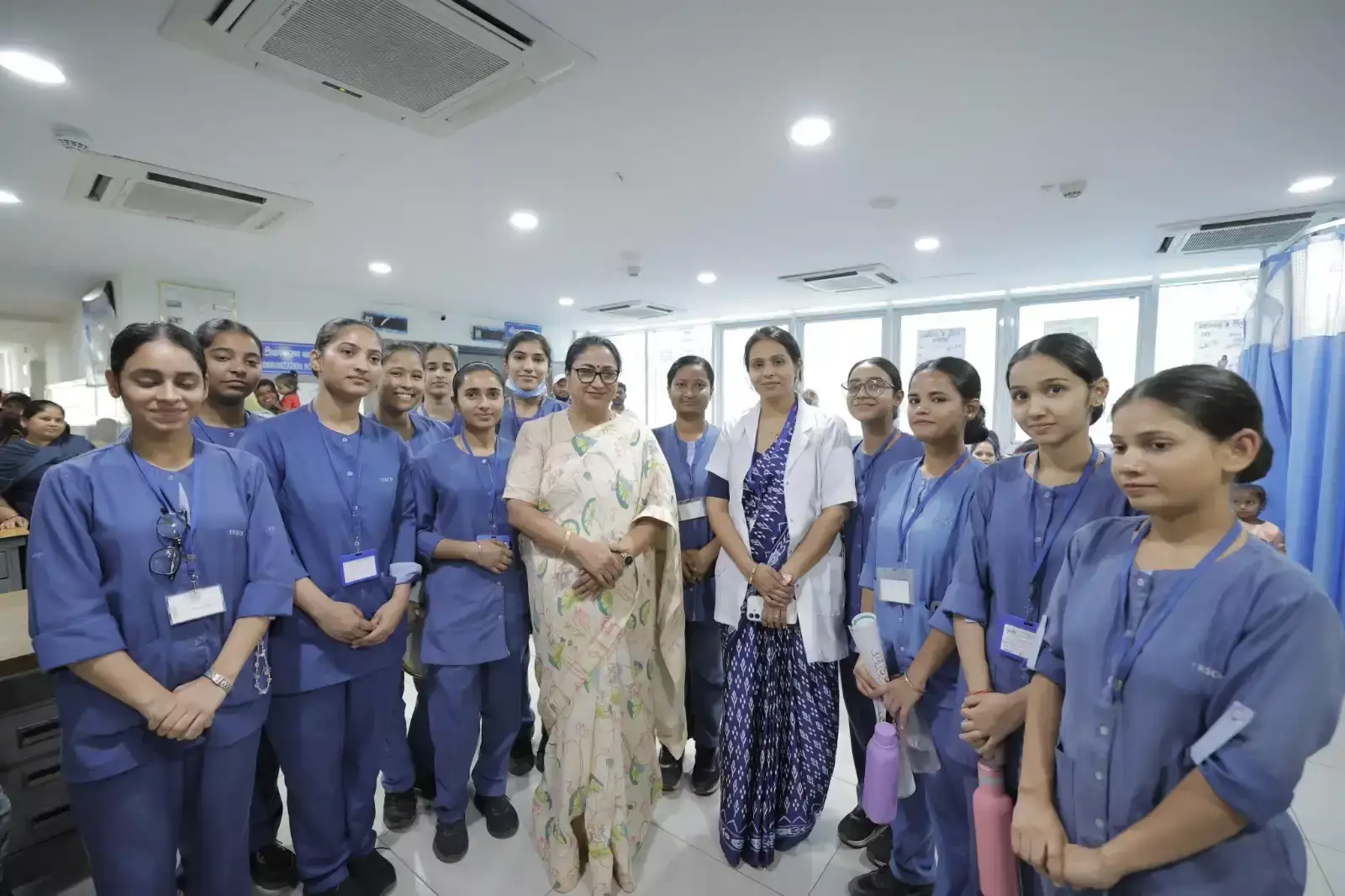 New Delhi: मुख्यमंत्री रेखा गुप्ता ने औचक निरीक्षण में व्यवस्था सुधार पर जोर दिया