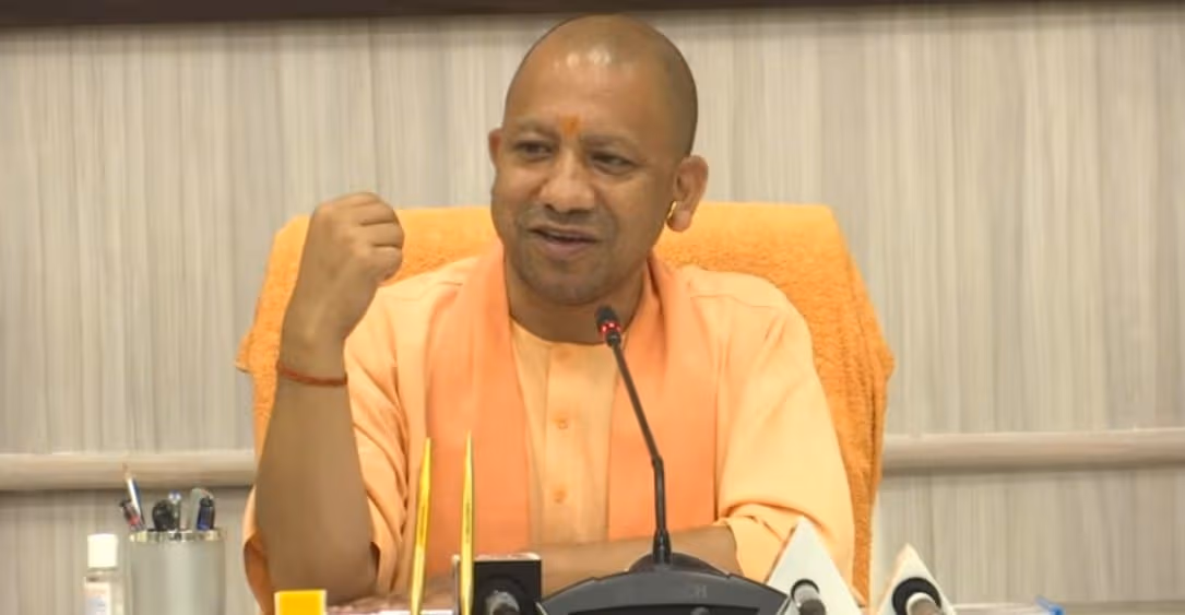 Lucknow: सफल छात्रों को सीएम की शाबाशी, उज्ज्वल भविष्य के लिए दिया आशीर्वाद Lucknow: सफल छात्रों को सीएम की शाबाशी, उज्ज्वल भविष्य के लिए दिया आशीर्वाद