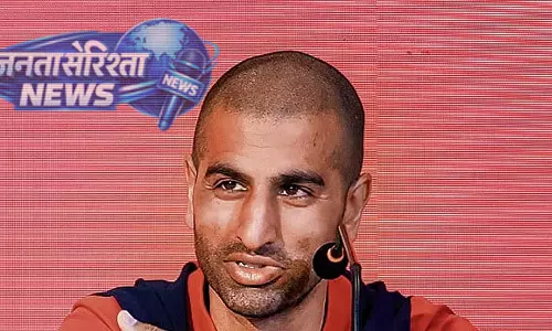 RCB के क्रिकेट डायरेक्टर मो बोबट ने कहा, हम पिच के मामले में कोई असर नहीं डालते
