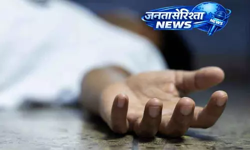 Gurugram में 30 साल की मेडिकल स्टूडेंट PG रूम में फंदे से लटकी मिली Gurugram में 30 साल की मेडिकल स्टूडेंट PG रूम में फंदे से लटकी मिली