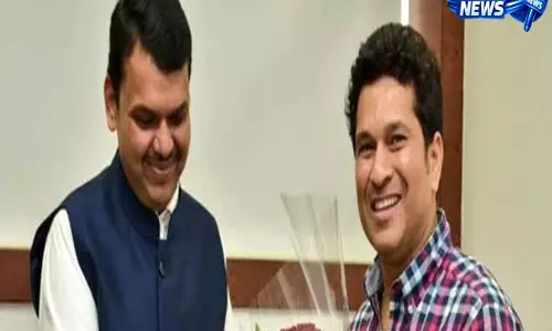 सचिन तेंदुलकर के 53वें जन्मदिन पर देवेंद्र फडणवीस ने दी शुभकामनाएं, कहा—‘भारत का गौरव’ सचिन तेंदुलकर के 53वें जन्मदिन पर देवेंद्र फडणवीस ने दी शुभकामनाएं, कहा—‘भारत का गौरव’