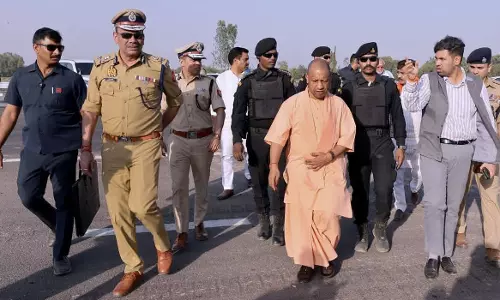 Hardoi: योगी आदित्यनाथ ने स्थलीय निरीक्षण कर परखी तैयारियां
