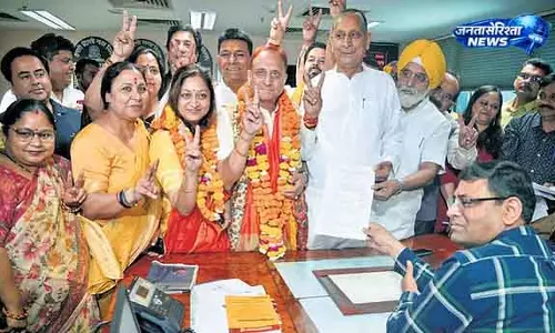Delhi MCD मेयर चुनाव में बीजेपी और कांग्रेस ने नॉमिनेशन भरे