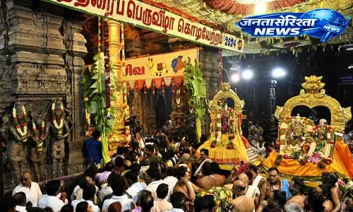 Kanchipuram कांची कचबेश्वर मंदिर में चिथिरई उथिरम उत्सव