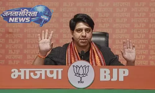 पवन खेड़ा को लेकर BJP का कांग्रेस पर हमला, गुवाहाटी हाई कोर्ट के फैसले का स्वागत