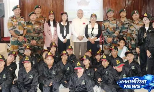 Assam Rifles की पहल के ज़रिए दिव्यांग छात्रों ने मिज़ोरम के राज्यपाल से बातचीत की Assam Rifles की पहल के ज़रिए दिव्यांग छात्रों ने मिज़ोरम के राज्यपाल से बातचीत की