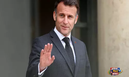 Macron ने पश्चिम एशिया में स्थिरता की अपील की, तनाव घटाने पर जोर Macron ने पश्चिम एशिया में स्थिरता की अपील की, तनाव घटाने पर जोर