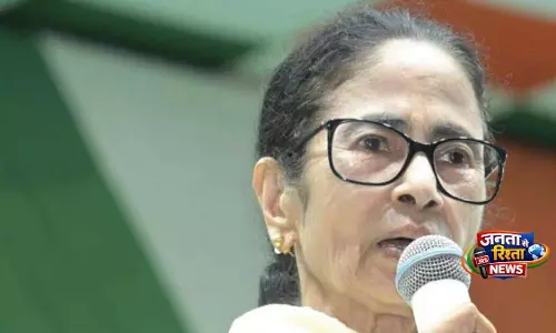ममता बनर्जी का केंद्र पर हमला, BJP के खिलाफ सख्त बयान ममता बनर्जी का केंद्र पर हमला, BJP के खिलाफ सख्त बयान