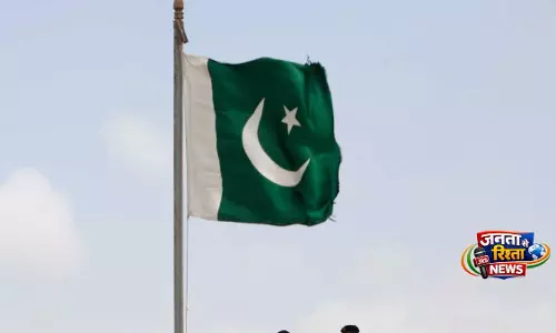 शुरुआती बाजार बंदी से Pakistan को भारी आर्थिक नुकसान की आशंका शुरुआती बाजार बंदी से Pakistan को भारी आर्थिक नुकसान की आशंका