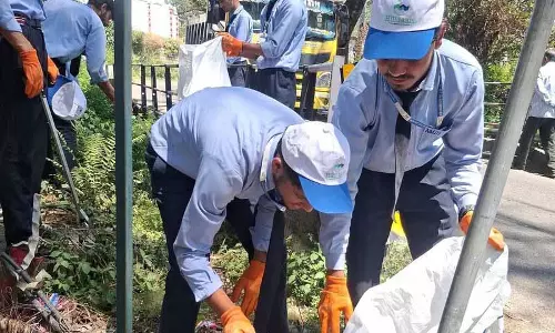 पृथ्वी दिवस पर Palampur में सफाई अभियान, 160 किलो कचरा एकत्रित पृथ्वी दिवस पर Palampur में सफाई अभियान, 160 किलो कचरा एकत्रित