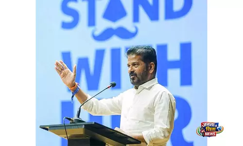 तेलंगाना के मुख्यमंत्री ने हड़ताल के बीच RTC ड्राइवर की आत्महत्या पर जताया शोक तेलंगाना के मुख्यमंत्री ने हड़ताल के बीच RTC ड्राइवर की आत्महत्या पर जताया शोक