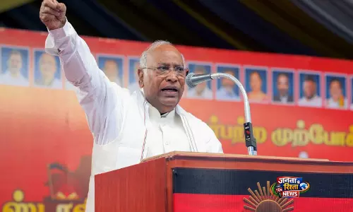 Kharge ने पंचायती राज दिवस पर दी बधाई, ग्राम स्वराज पर जोर Kharge ने पंचायती राज दिवस पर दी बधाई, ग्राम स्वराज पर जोर