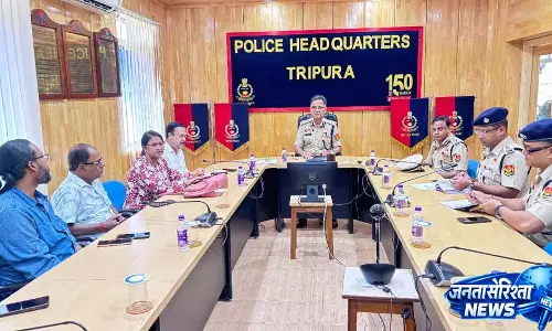 Tripura पत्रकारों की सुरक्षा: प्रेस क्लब ने डीजीपी से मुलाकात की, झंडे के स्टिकर का गलत इस्तेमाल