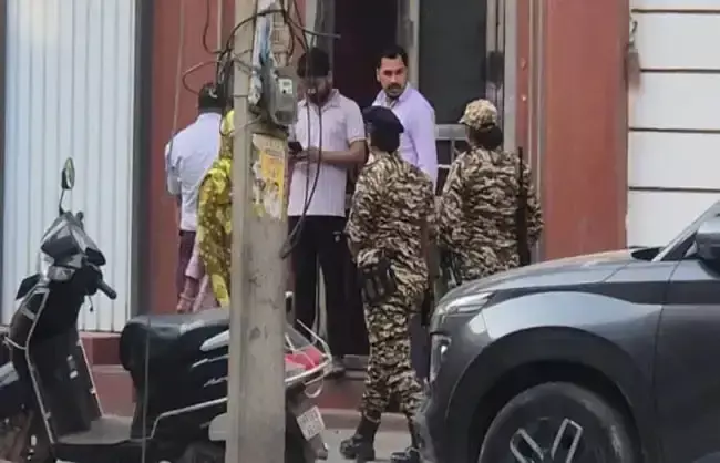 Rewari: सीए के ठिकानों पर आयकर विभाग का छापा Rewari: सीए के ठिकानों पर आयकर विभाग का छापा