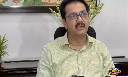 पंचायतें सिर्फ़ सरकार का तीसरा लेवल नहीं हैं, बल्कि गांव के लोगों की समस्याओं का हल कर रही हैं: Vivek Bharadwaj पंचायतें सिर्फ़ सरकार का तीसरा लेवल नहीं हैं, बल्कि गांव के लोगों की समस्याओं का हल कर रही हैं: Vivek Bharadwaj
