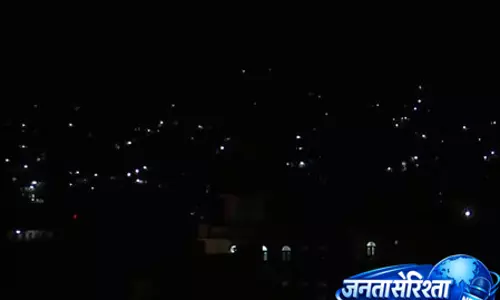 डोडा में जिला प्रशासन ने किया ब्लैकआउट अभ्यास, आपात स्थिति से निपटने की तैयारियों को परखा डोडा में जिला प्रशासन ने किया ब्लैकआउट अभ्यास, आपात स्थिति से निपटने की तैयारियों को परखा