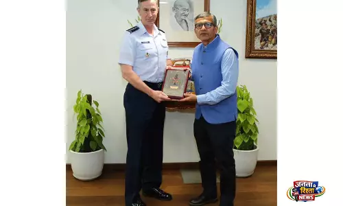 India-अमेरिका ने रक्षा सहयोग मजबूत करने पर की चर्चा India-अमेरिका ने रक्षा सहयोग मजबूत करने पर की चर्चा