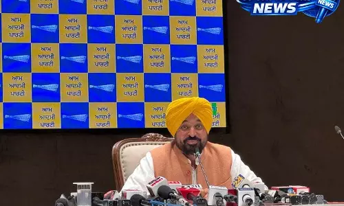 CM भगवंत मान ने कहा कि BJP पंजाब से नफरत करती है, बागी नेताओं को गद्दार कहा CM भगवंत मान ने कहा कि BJP पंजाब से नफरत करती है, बागी नेताओं को गद्दार कहा