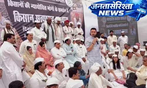 AAP से राज्यसभा सांसदों के भाजपा में जाने पर बोले फडणवीस AAP से राज्यसभा सांसदों के भाजपा में जाने पर बोले फडणवीस