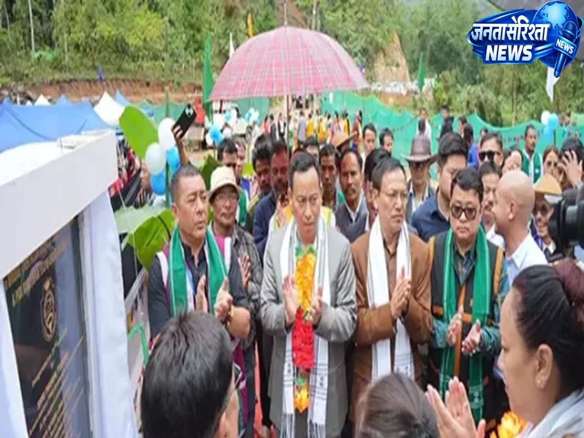 Itanagar: त्सेरिंग ने हिजुम राइम को जोड़ने वाले आरसीसी पुल का किया उद्घाटन Itanagar: त्सेरिंग ने हिजुम राइम को जोड़ने वाले आरसीसी पुल का किया उद्घाटन