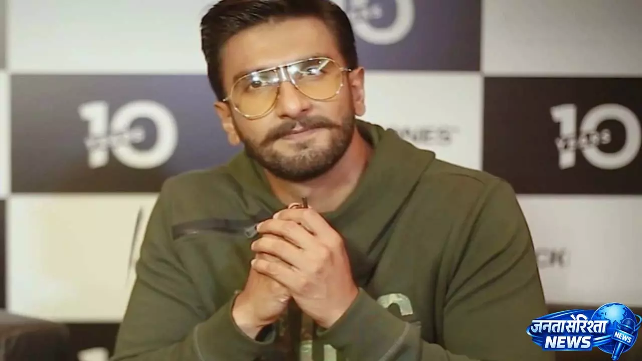 Dhurandhar के आने से पहले रणवीर सिंह ने ये 6 फिल्में रिजेक्ट कर दी थीं Dhurandhar के आने से पहले रणवीर सिंह ने ये 6 फिल्में रिजेक्ट कर दी थीं