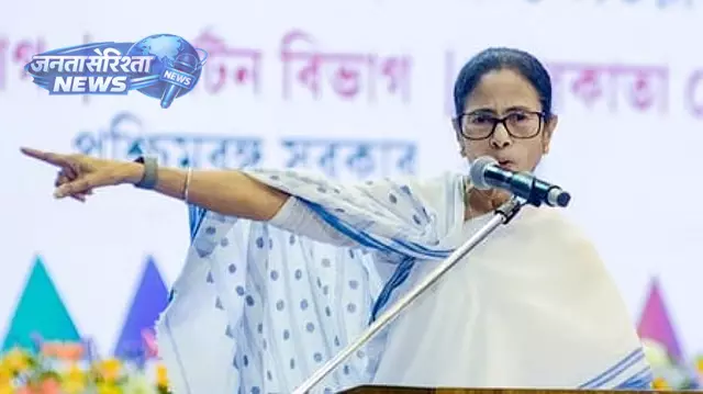 ममता बनर्जी का BJP पर हमला, कहा- बंगाल जीत के बाद दिल्ली पर होगी नजर ममता बनर्जी का BJP पर हमला, कहा- बंगाल जीत के बाद दिल्ली पर होगी नजर
