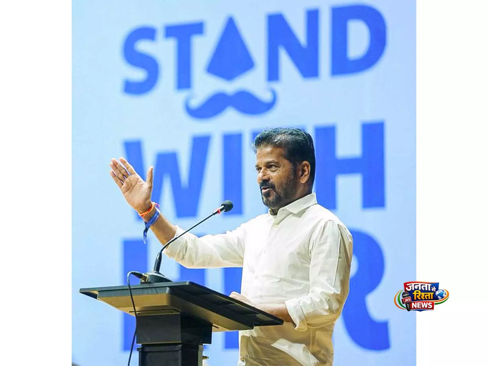 तेलंगाना के मुख्यमंत्री ने हड़ताल के बीच RTC ड्राइवर की आत्महत्या पर जताया शोक तेलंगाना के मुख्यमंत्री ने हड़ताल के बीच RTC ड्राइवर की आत्महत्या पर जताया शोक