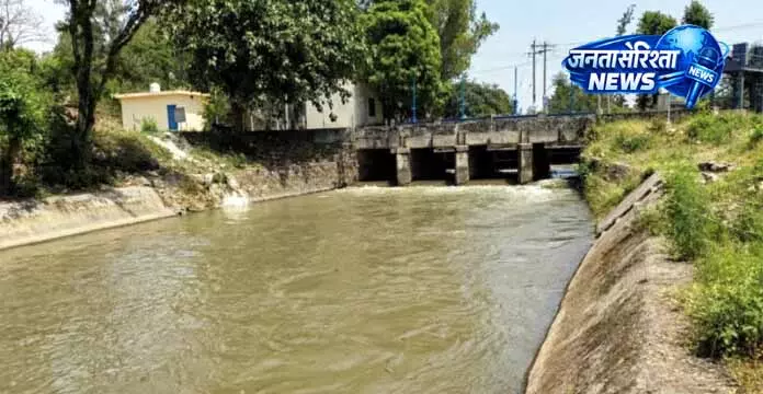 Kathua canal की मरम्मत पूरी, पानी की आपूर्ति बहाल Kathua canal की मरम्मत पूरी, पानी की आपूर्ति बहाल