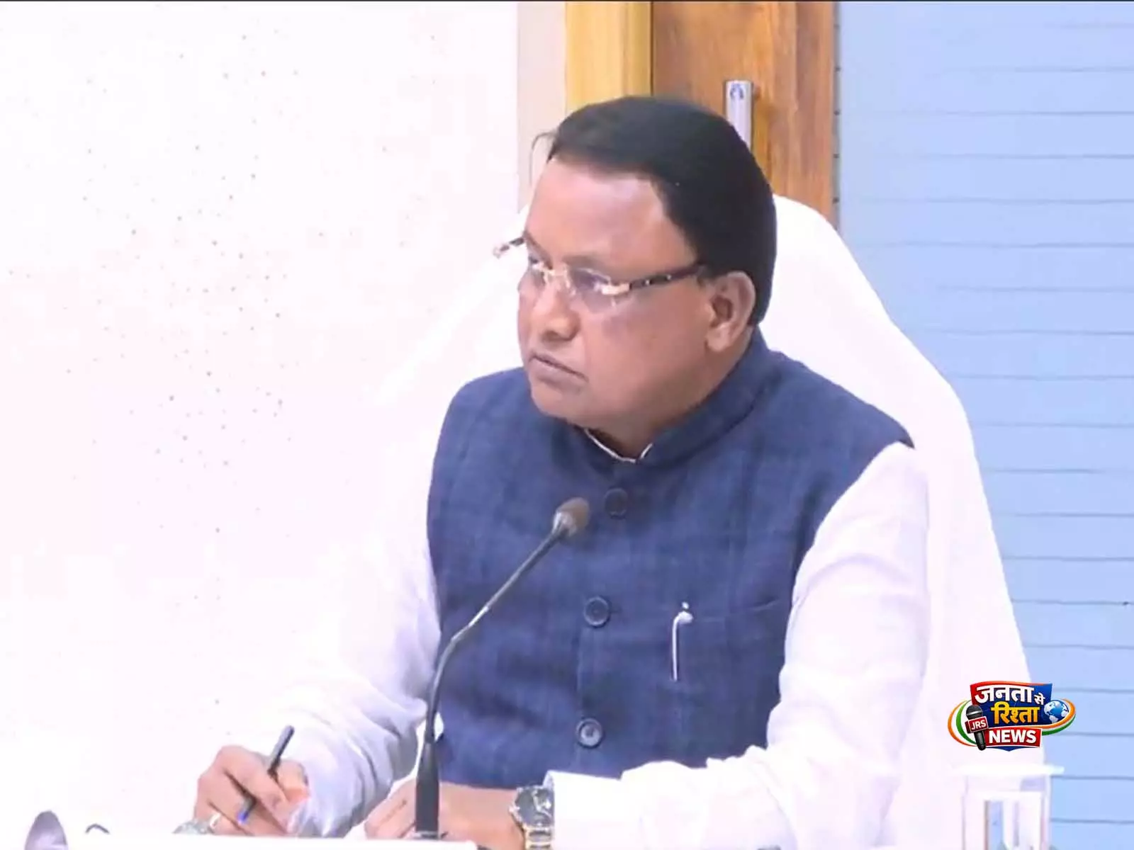 ओडिशा के CM ने लू के बीच 27 अप्रैल से जल्दी गर्मी की छुट्टी की घोषणा की ओडिशा के CM ने लू के बीच 27 अप्रैल से जल्दी गर्मी की छुट्टी की घोषणा की
